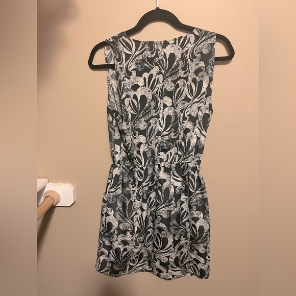 Small Gap summer dress - Picture 3 of 4